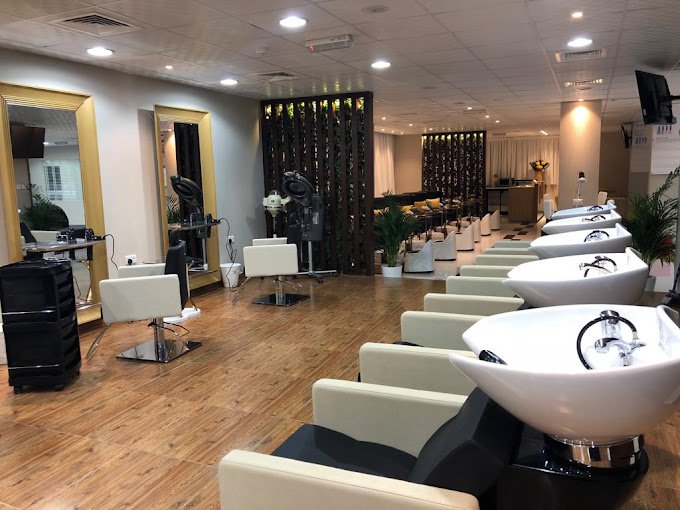Al Hasna Beauty Center UAQ